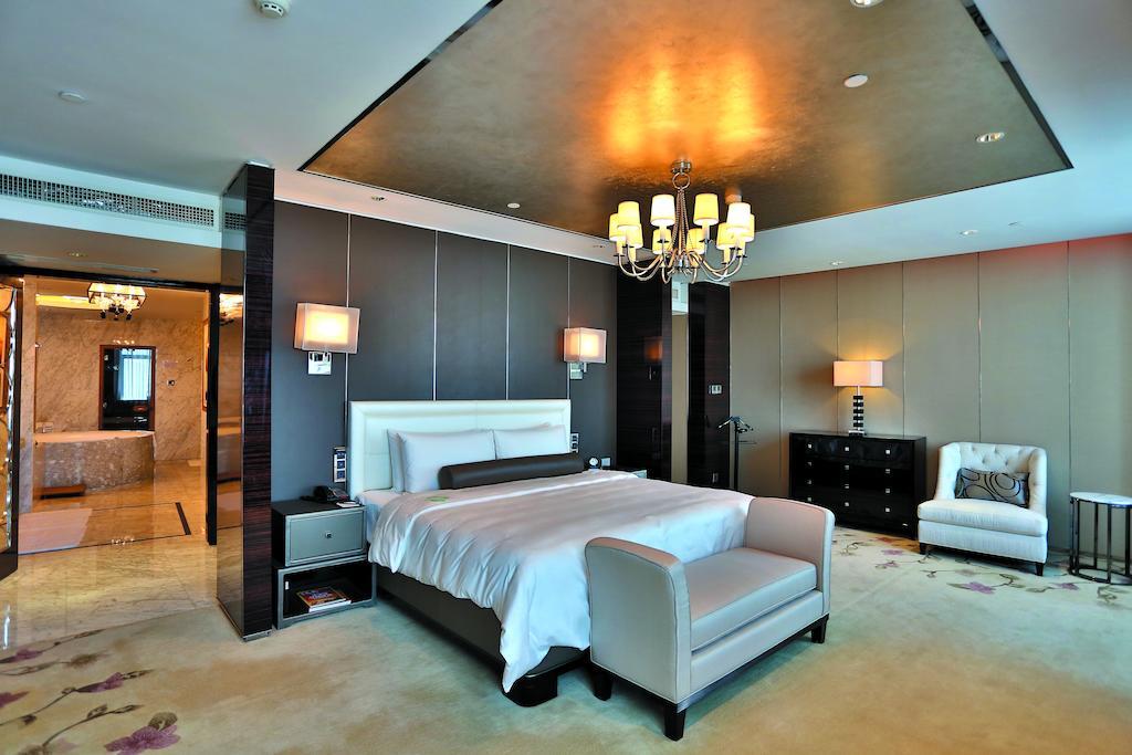 Howard Johnson Kaina Plaza Changzhou Hotell Changzhou  Eksteriør bilde